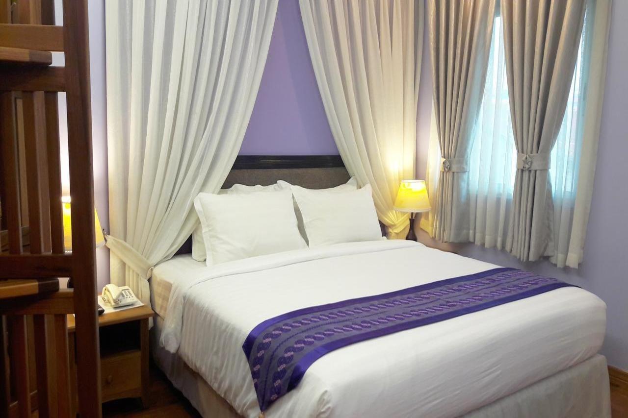Grand Laurel Hotel Γιανγκόν Εξωτερικό φωτογραφία