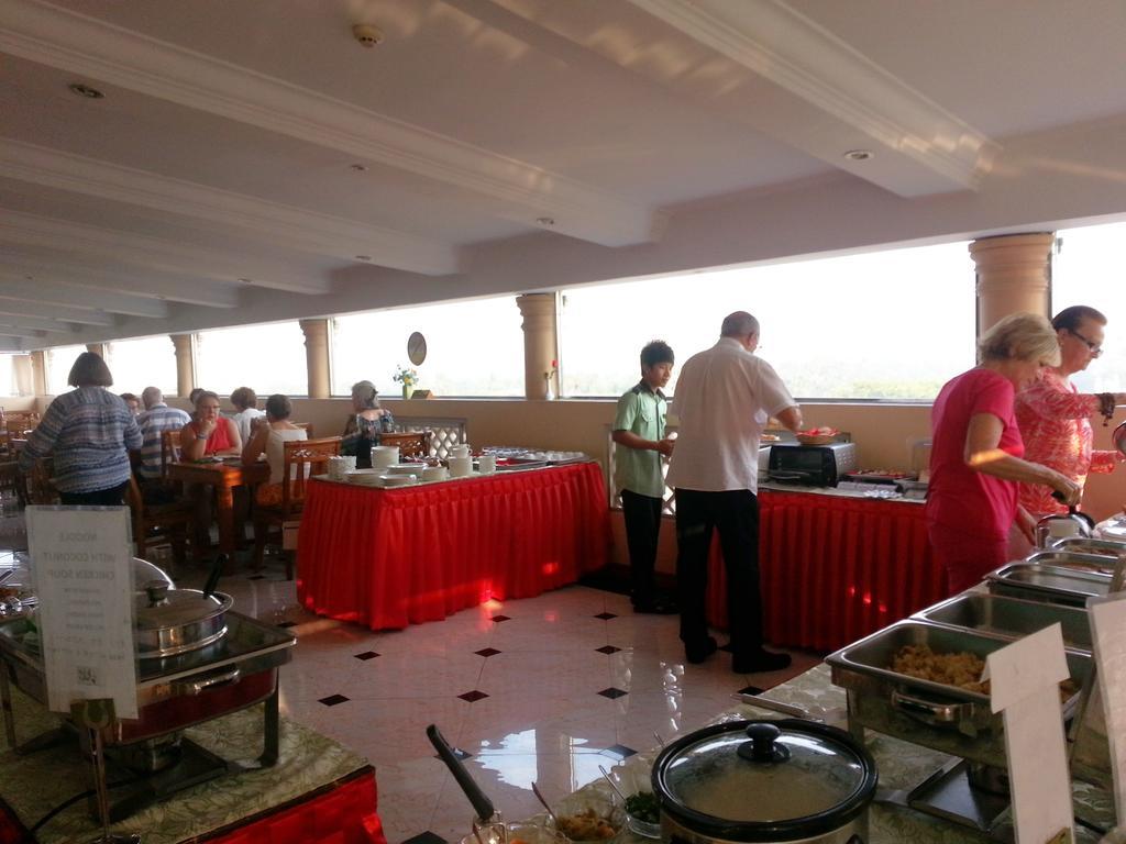 Grand Laurel Hotel Γιανγκόν Εξωτερικό φωτογραφία