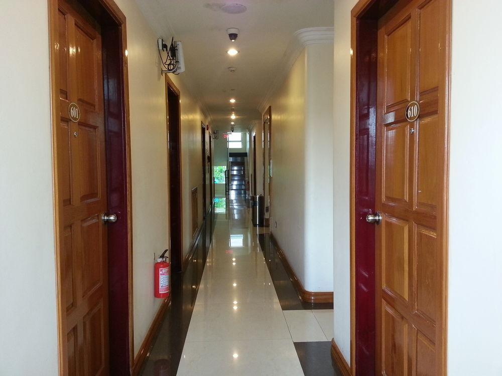 Grand Laurel Hotel Γιανγκόν Εξωτερικό φωτογραφία